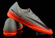 Szaro-pomarańczowe buty piłkarskie na halę Nike Mercurial Victory IC CR7 852488-001 JR