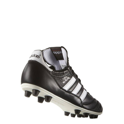 Czarno-białe buty piłkarskie Adidas Copa Mundial 015110