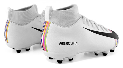 Biało-czarne buty piłkarskie Nike Mercurial Superfly Academy FG/MG AJ3111-109 JR