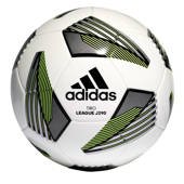 Biało-zielona piłka nożna Adidas Tiro League FS0371 290g - rozmiar 4