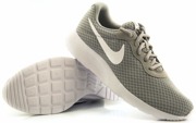 Buty Nike Tanjun 812654-010